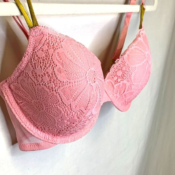 Victoria’s Secret Pink Floral Lace Sexy Lined Underwire Push-up Demi Bra Sz 34C - Picture 4 of 14
